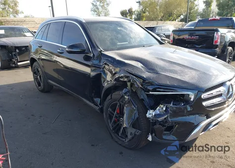 2020 Mercedes-Benz Glc 300 z USA, uszkodzony, nr VIN W1N0G8DB8LF842228